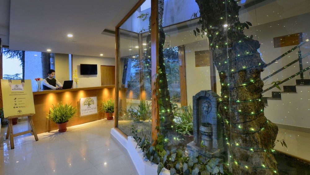 CHAIL VILLAS HOTEL 10/50