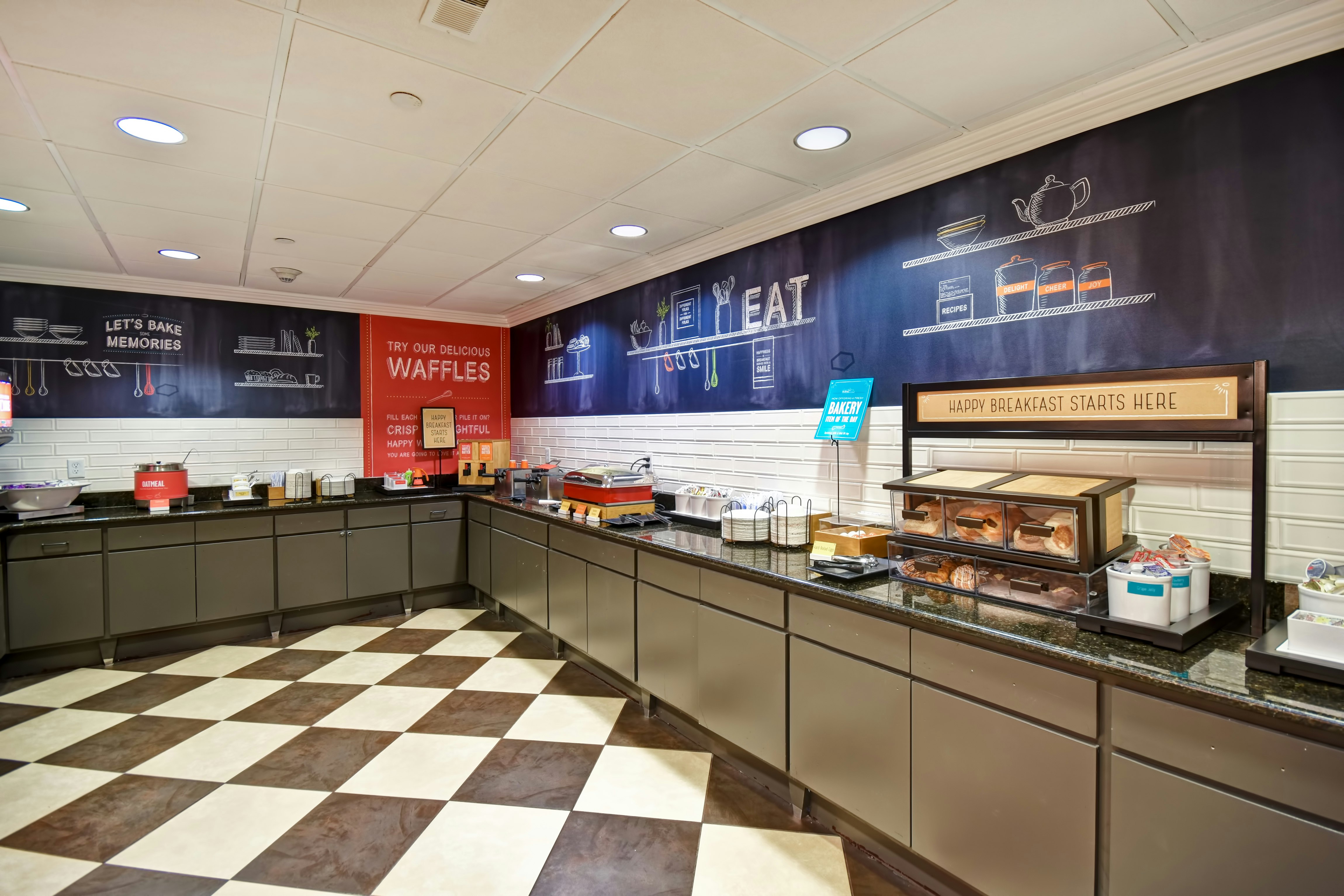Hampton Inn I-75 Lexington Hamburg Area 3/35