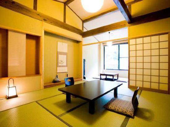 Shimogoten 28/33