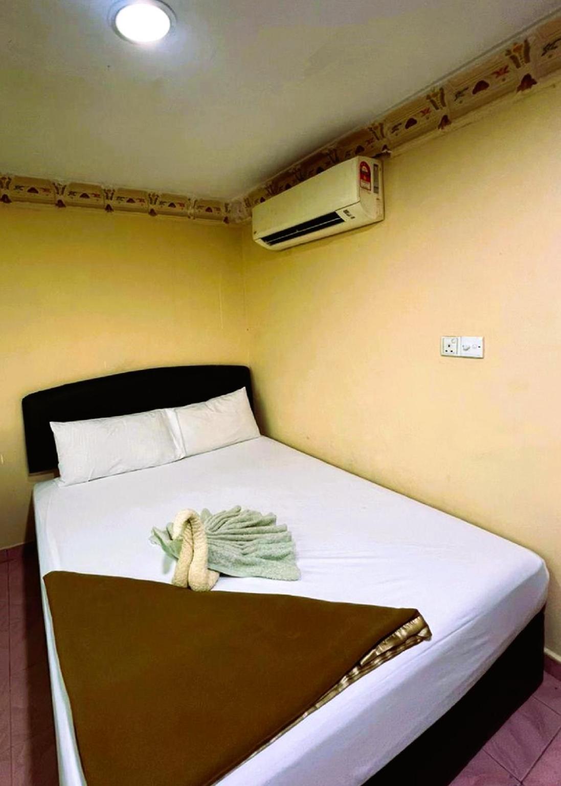 NEW WAVE HOTEL SERI KEMBANGAN 15/33
