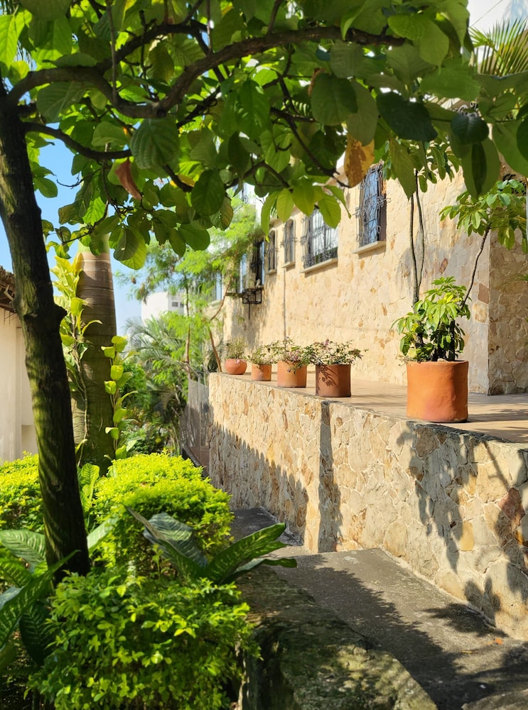 Travelers Apartamentos Y Suites Cali Castellon 22/29