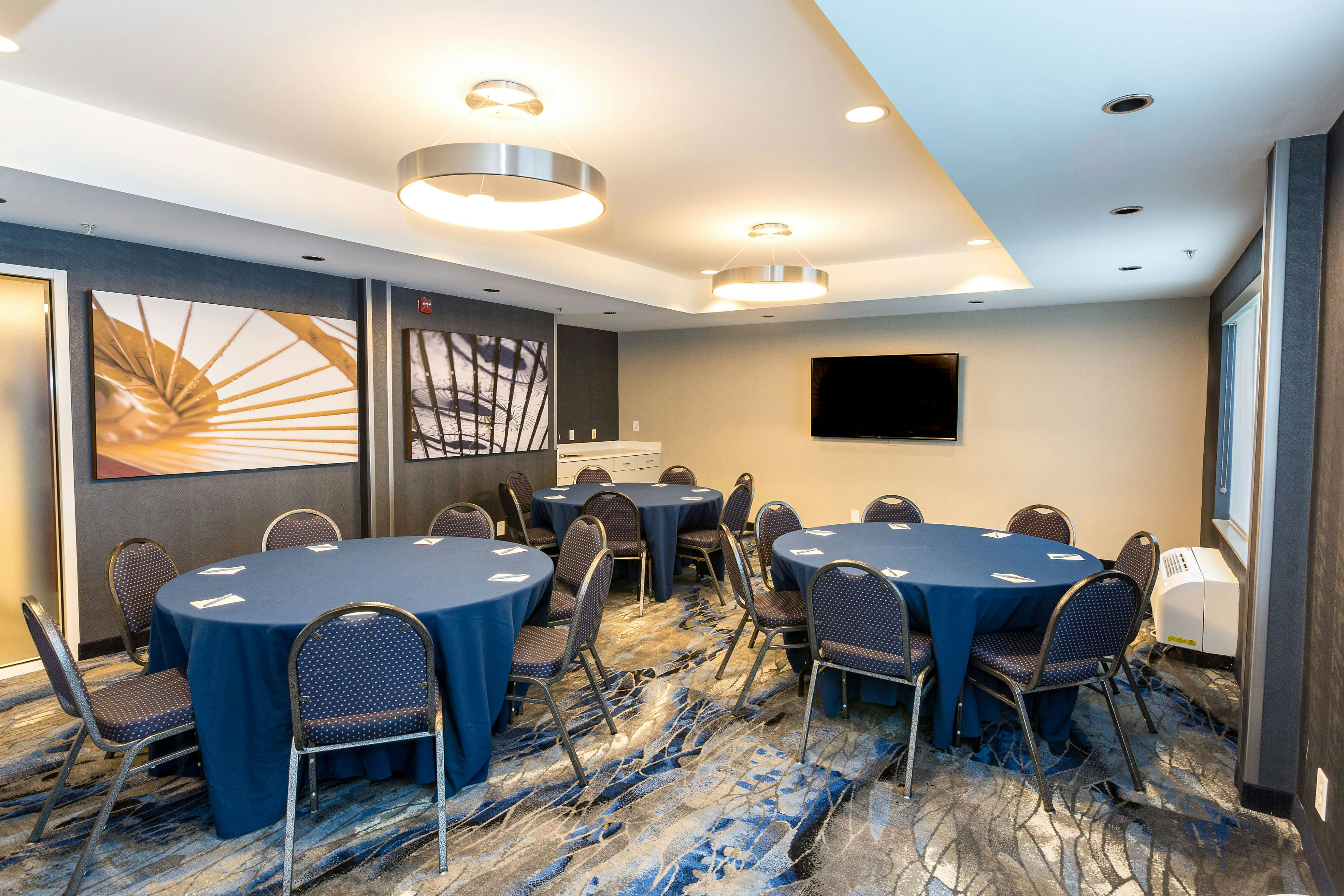 Fairfield Inn & Suites Raleigh Durham Airport Research Triangle Park 6/7