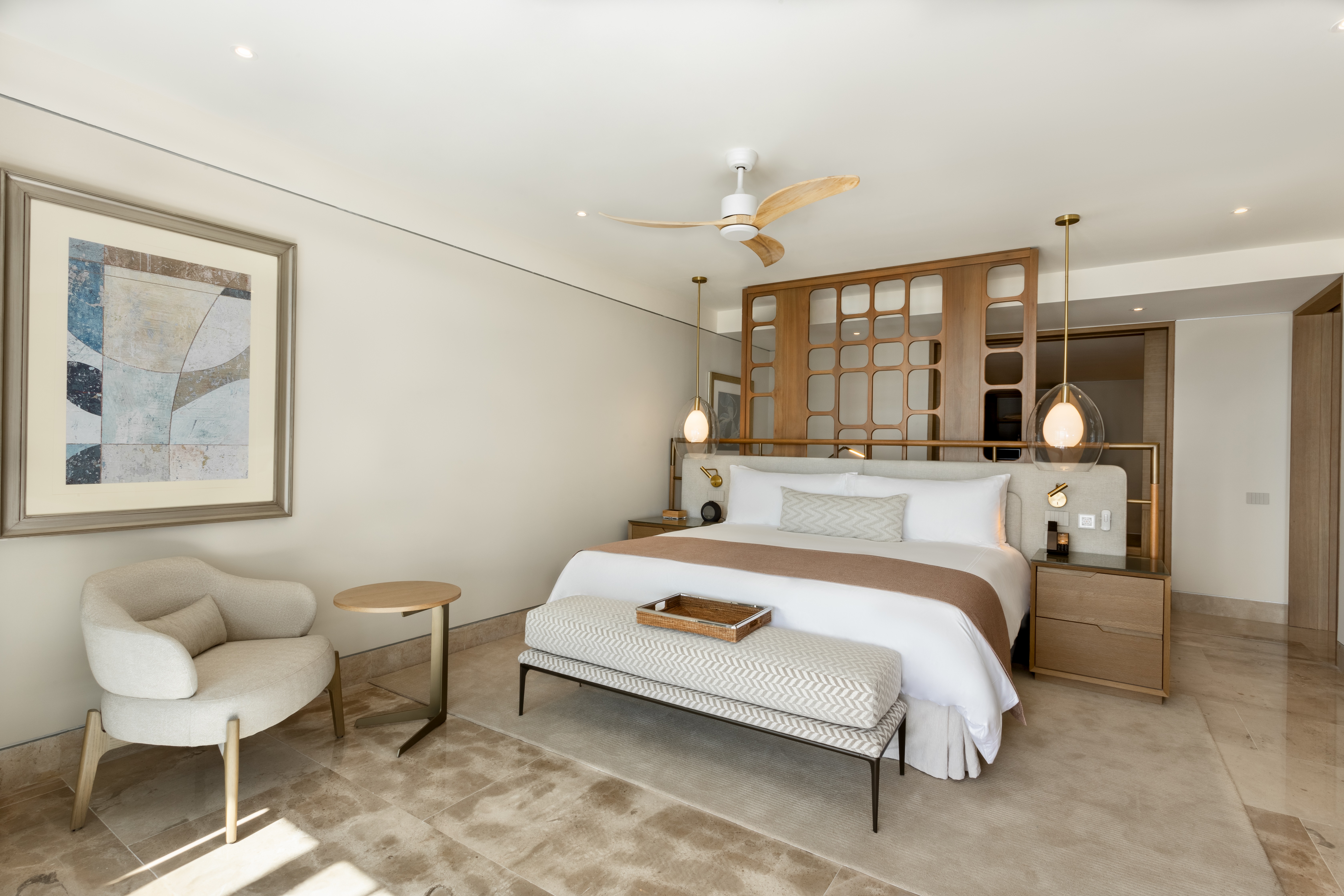 Grand, Double Bed