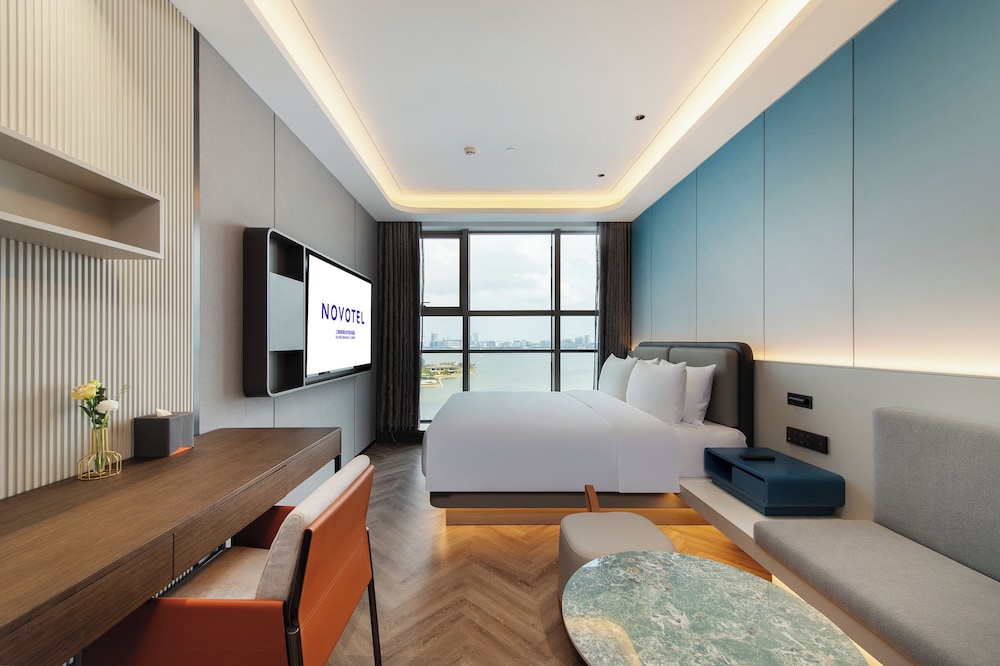 Novotel Shanghai Lingang 55/77