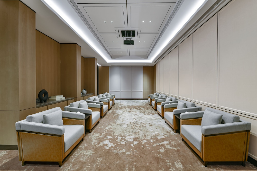 Empark Grand 43/61