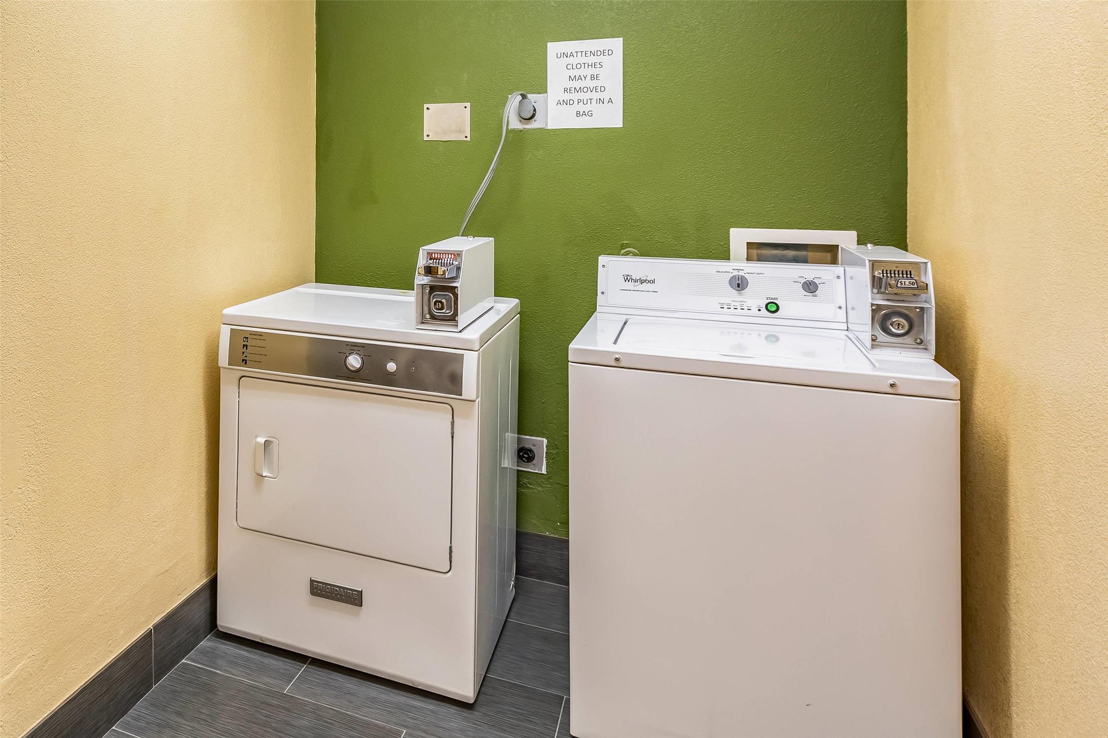 Quality Inn Los Lunas, NM 30/32