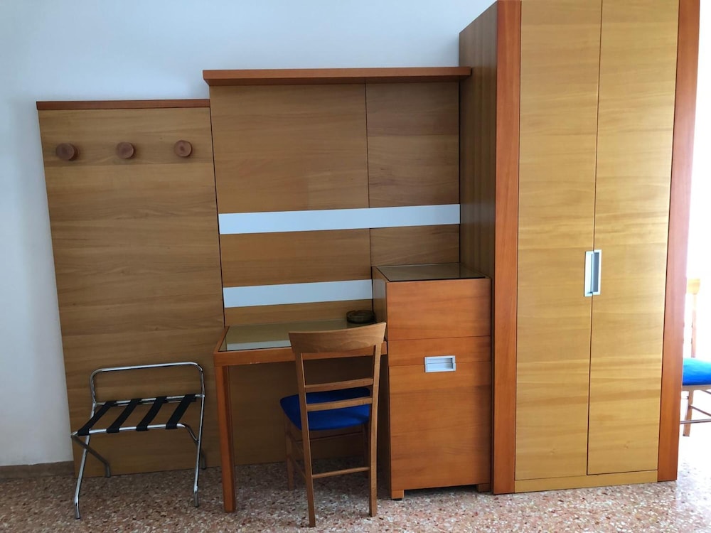 Hotel Adriatico 6/45