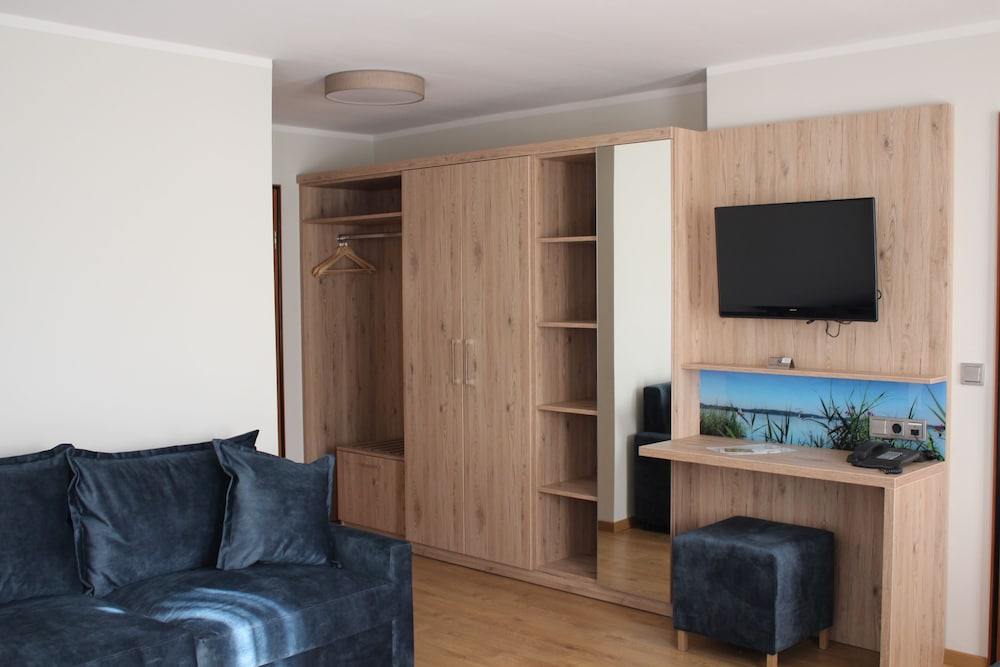 Seehotel Fahrhaus 25/36