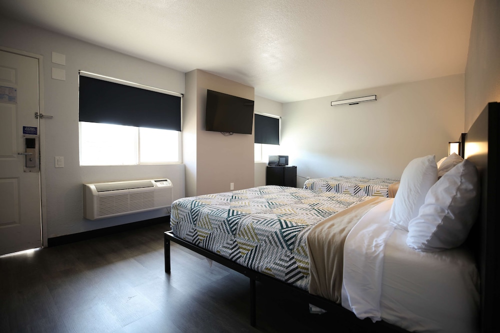 Motel6 Sacramento, CA - Old Sacramento North 33/57