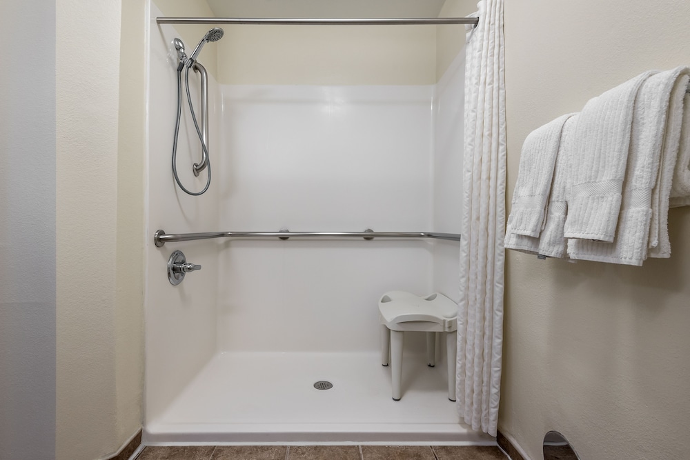 Candlewood Suites Washington Dulles Sterling 49/50