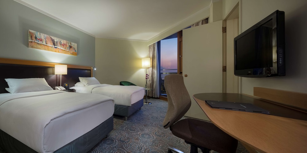 Mersin Hiltonsa Hotel 24/82