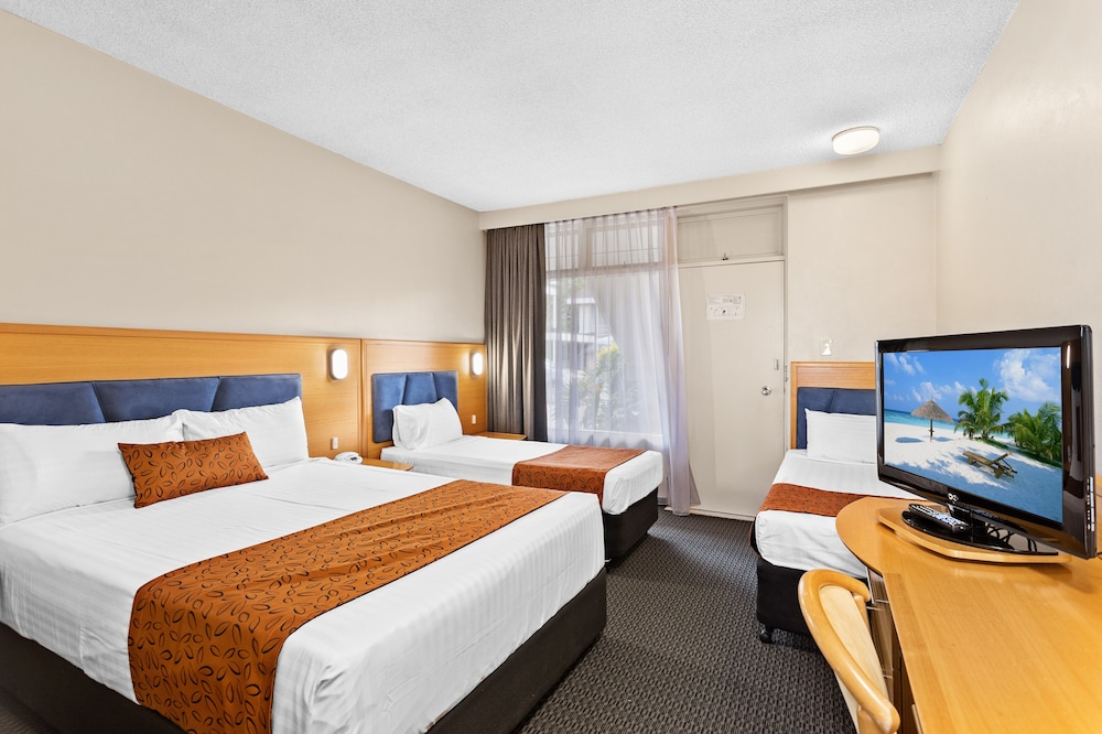 PARK MOTOR INN 22/54