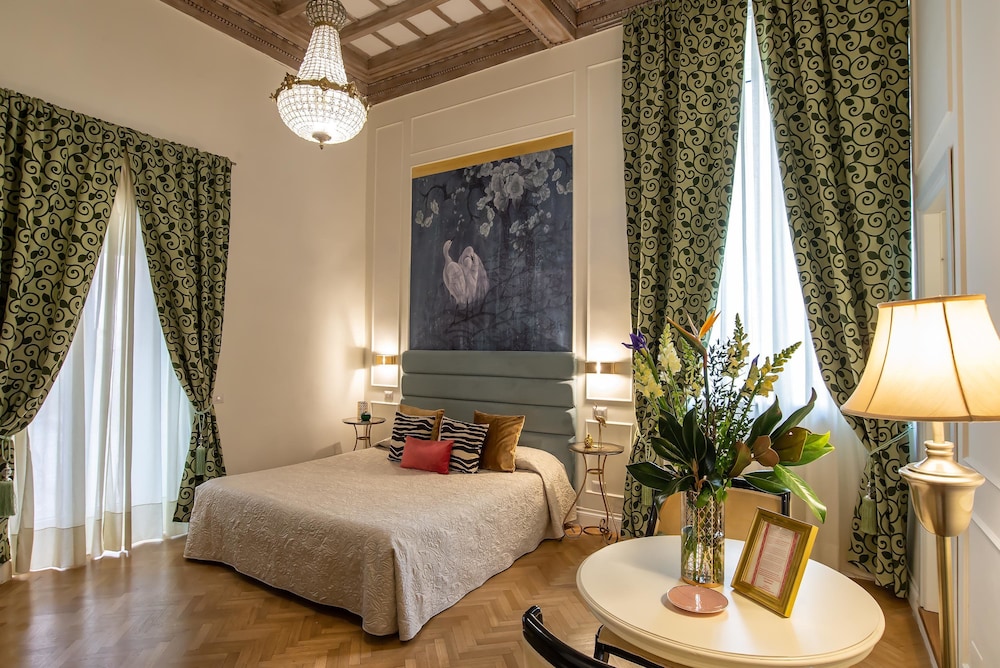 Ingrami Suites 19/72