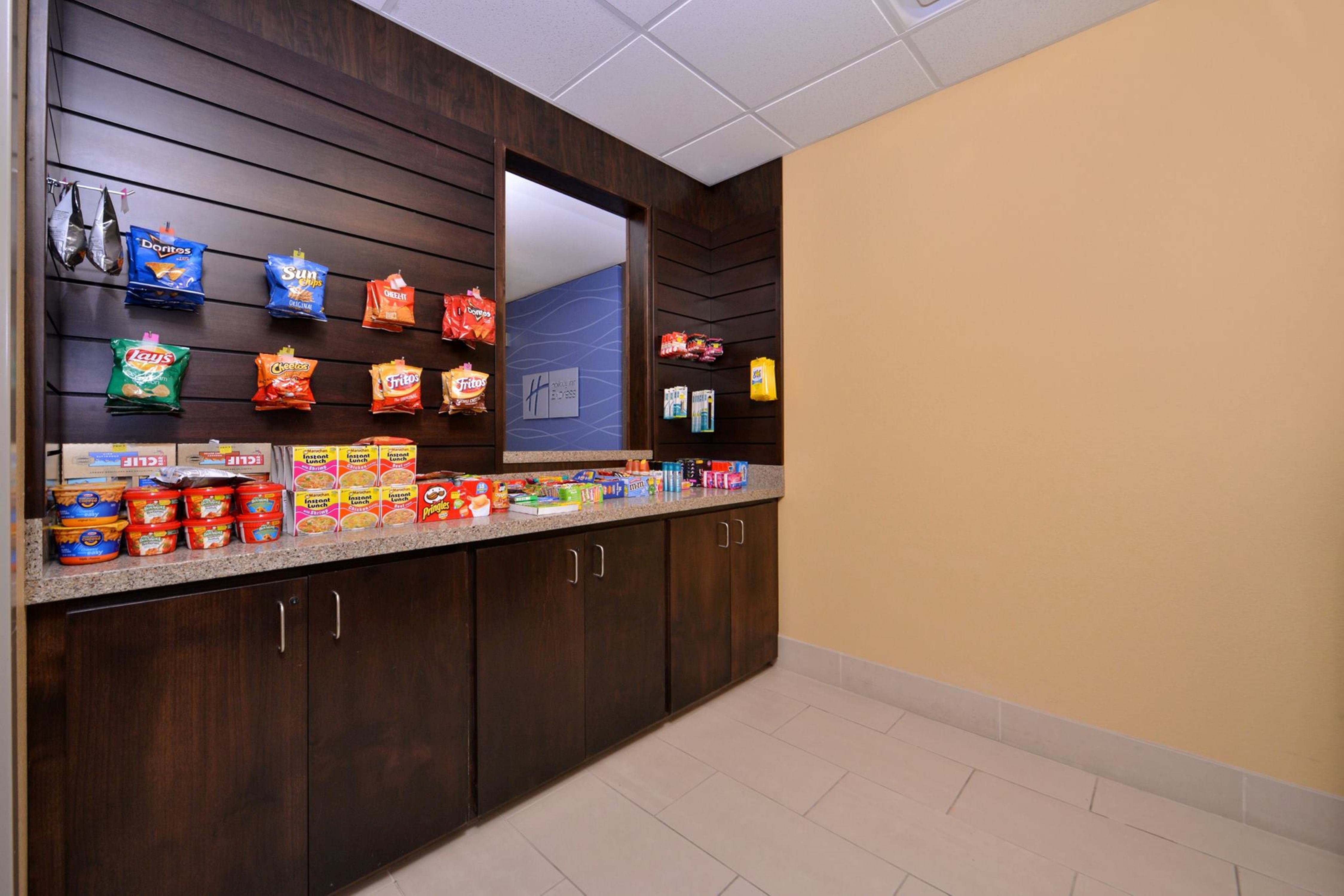 Holiday Inn Express & Suites Page - Lake Powell Area 13/60