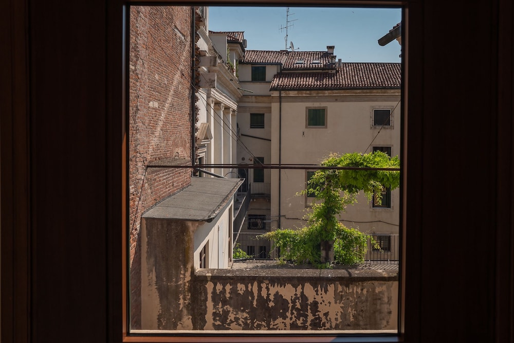 Palazzo Scamozzi 36/45
