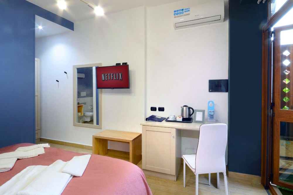 B&B Sorrento Queen 12/50