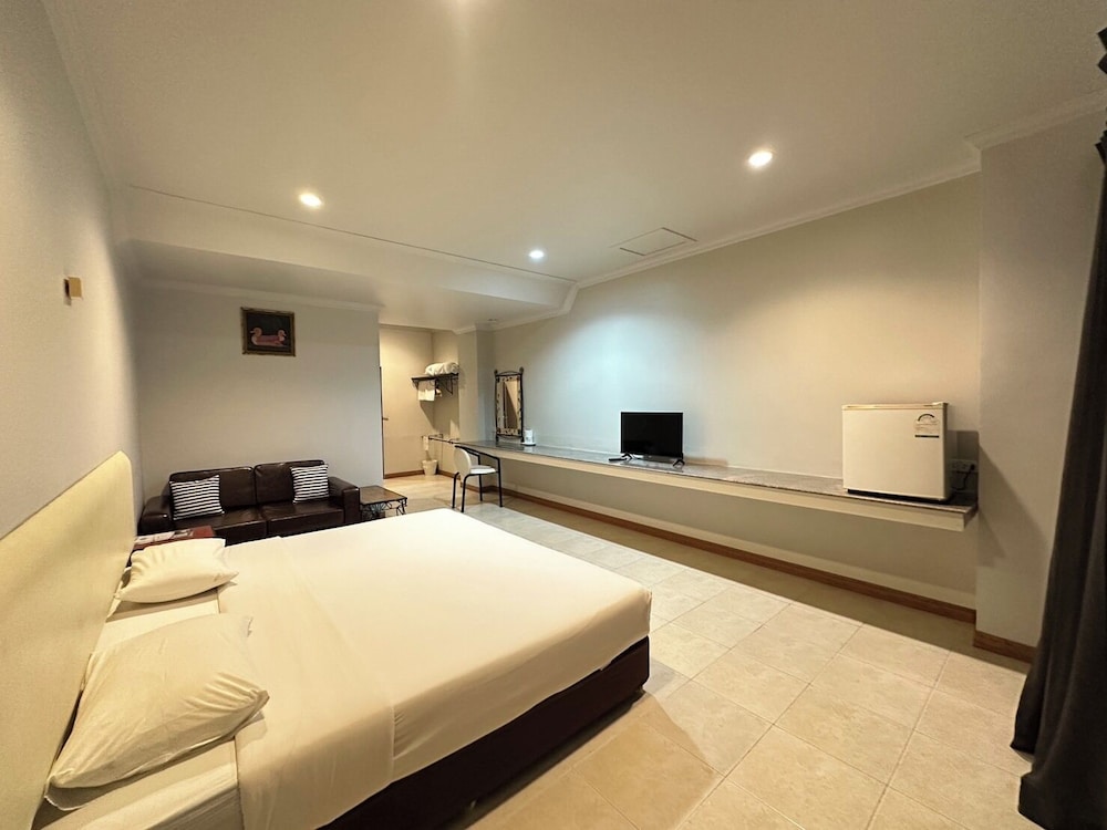 Rattana View Hotel 12/50