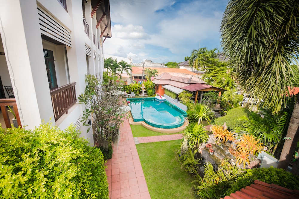 Monaburi Boutique Resort 38/49