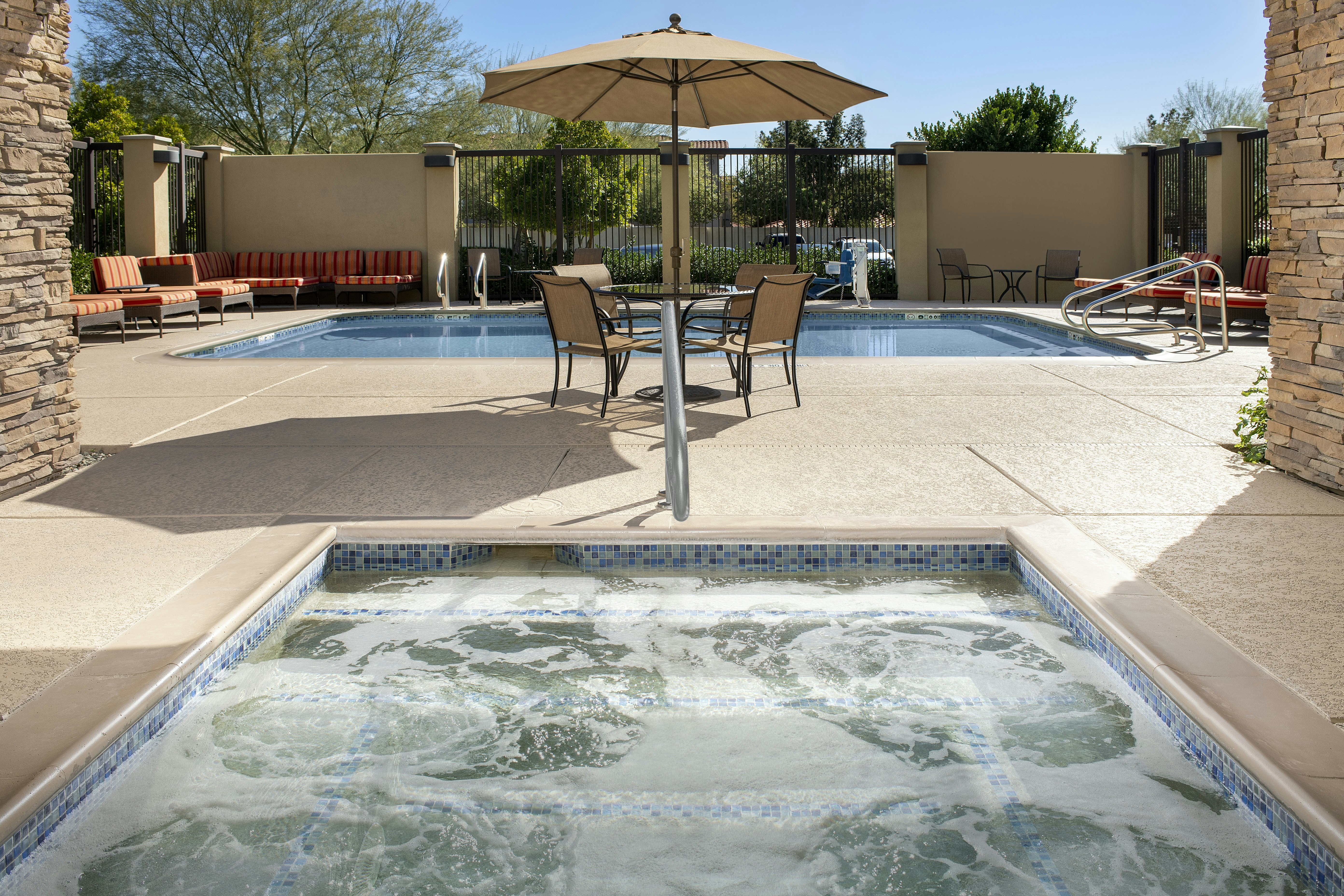 Hampton Inn & Suites Phoenix Tempe 25/42