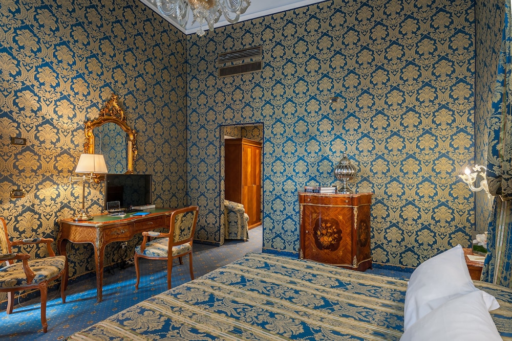Hotel Al Ponte Antico 30/48