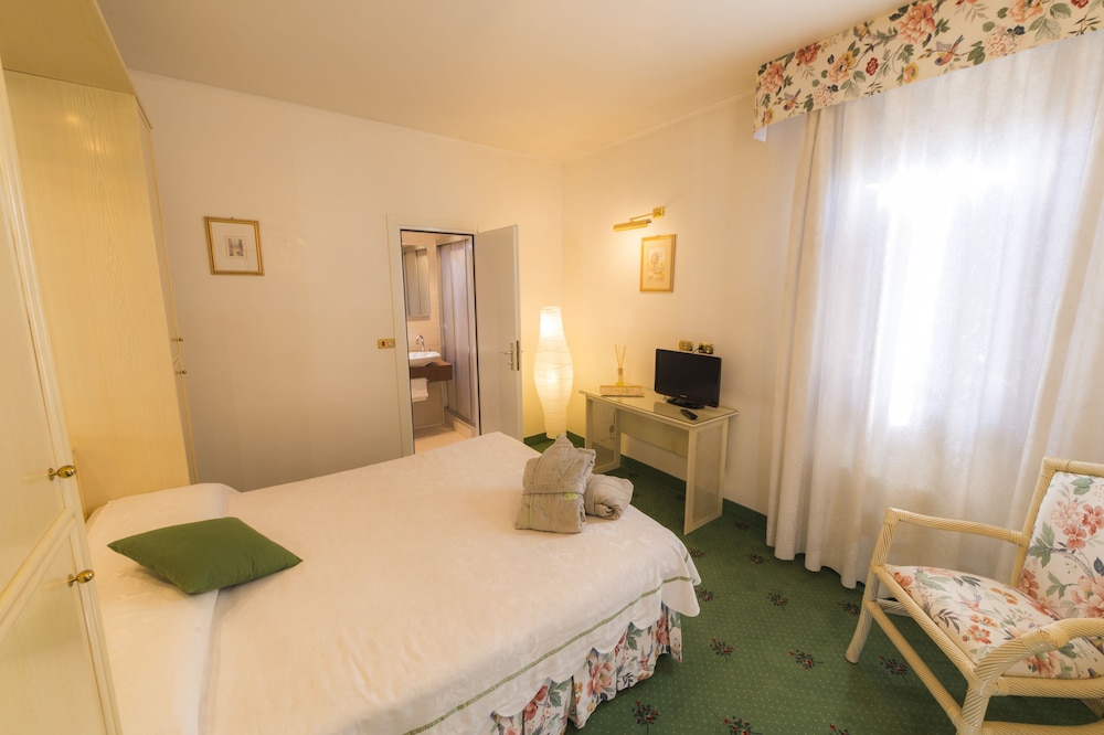 Relais Leon D'oro 7/50