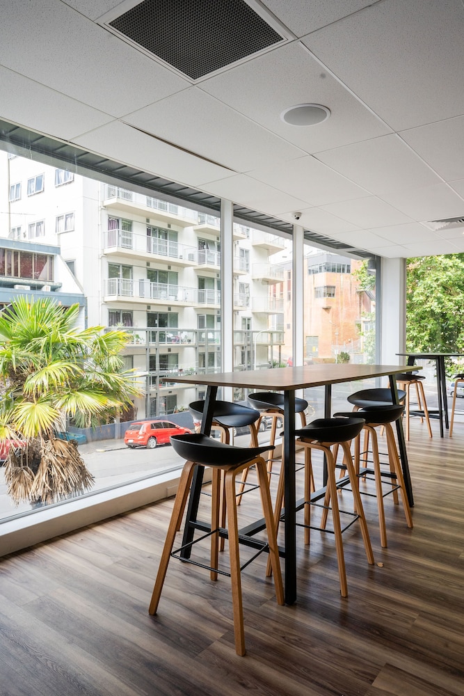 Haka House Auckland City 33/39
