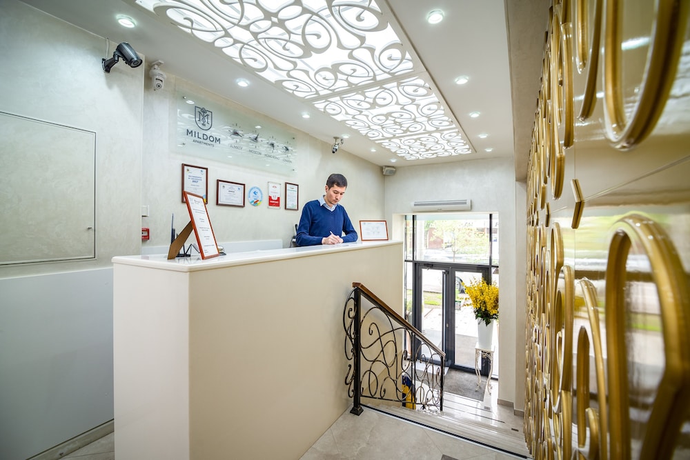Mildom Hotel 4/36