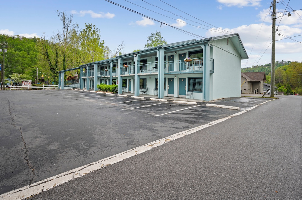 Country Town N Suites 55/65