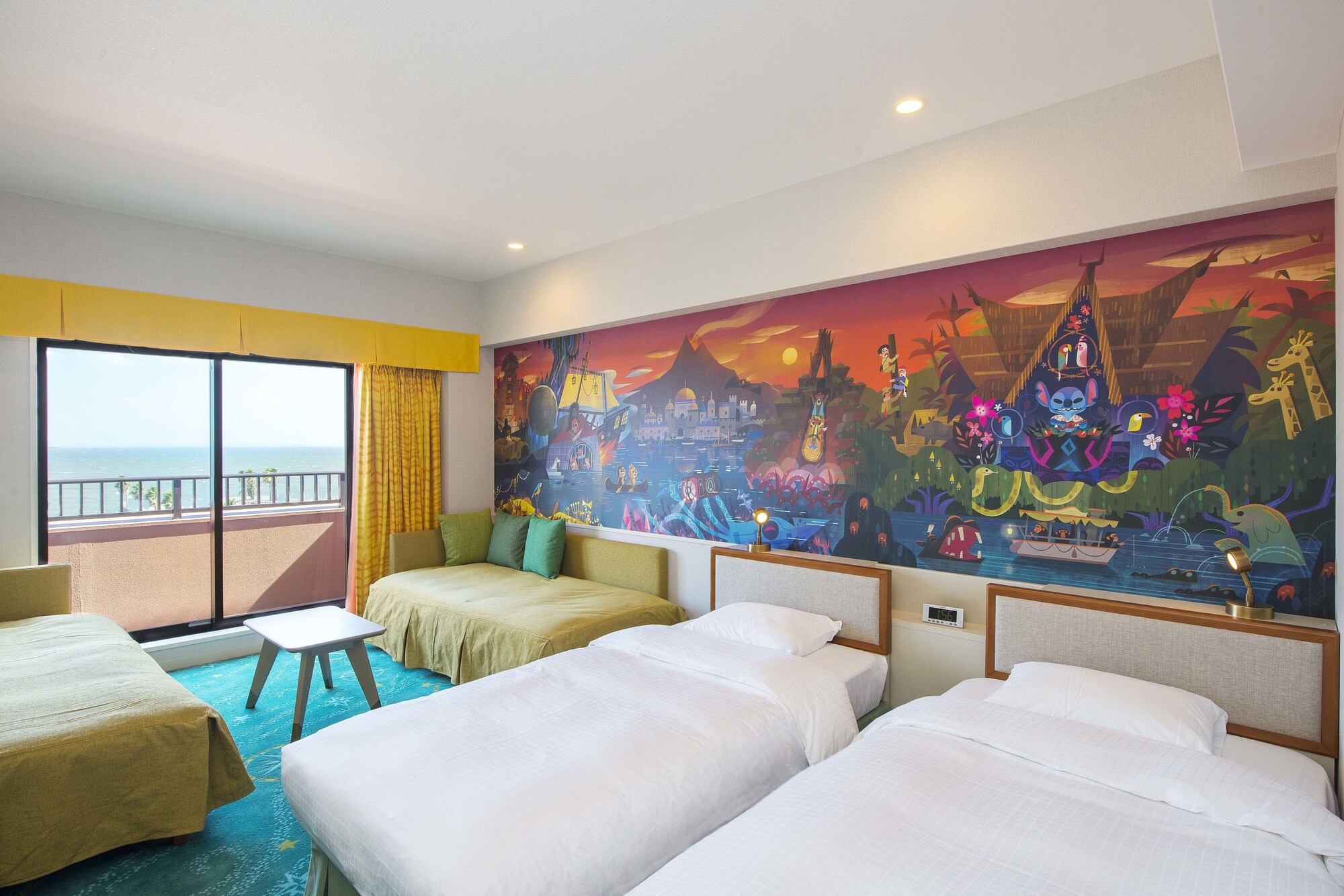 Standard, Twin Beds, Side Ocean View, 2 Sofa