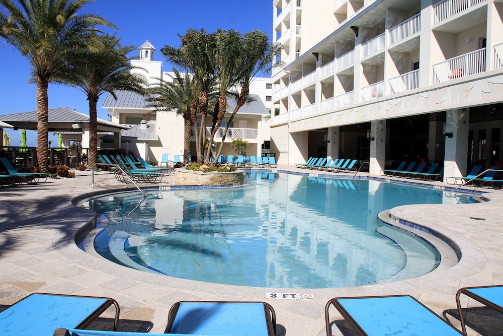 Shephards Beach Resort 63/66