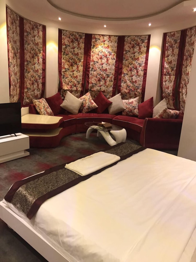تالين غرناطة للشقق الفندقية(Taleen Granada Serviced Apartments) 38/72