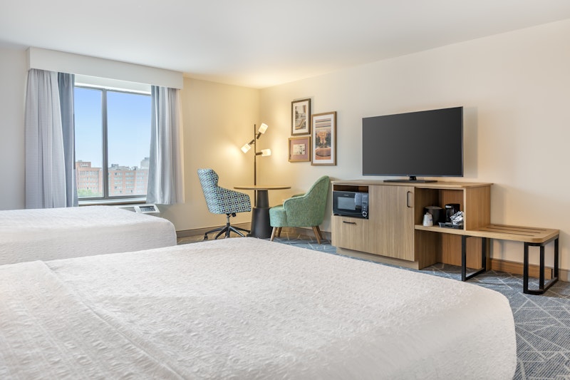 Hampton Inn And Suites Cincinnati Uptown University Area Oh 20/72