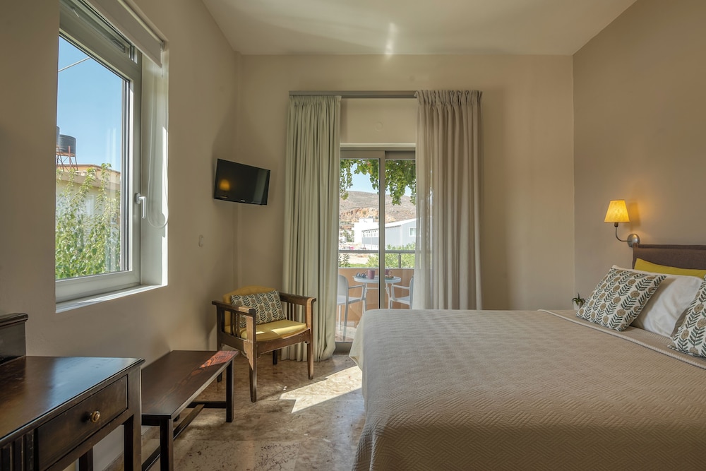 Peli Hotel 16/50