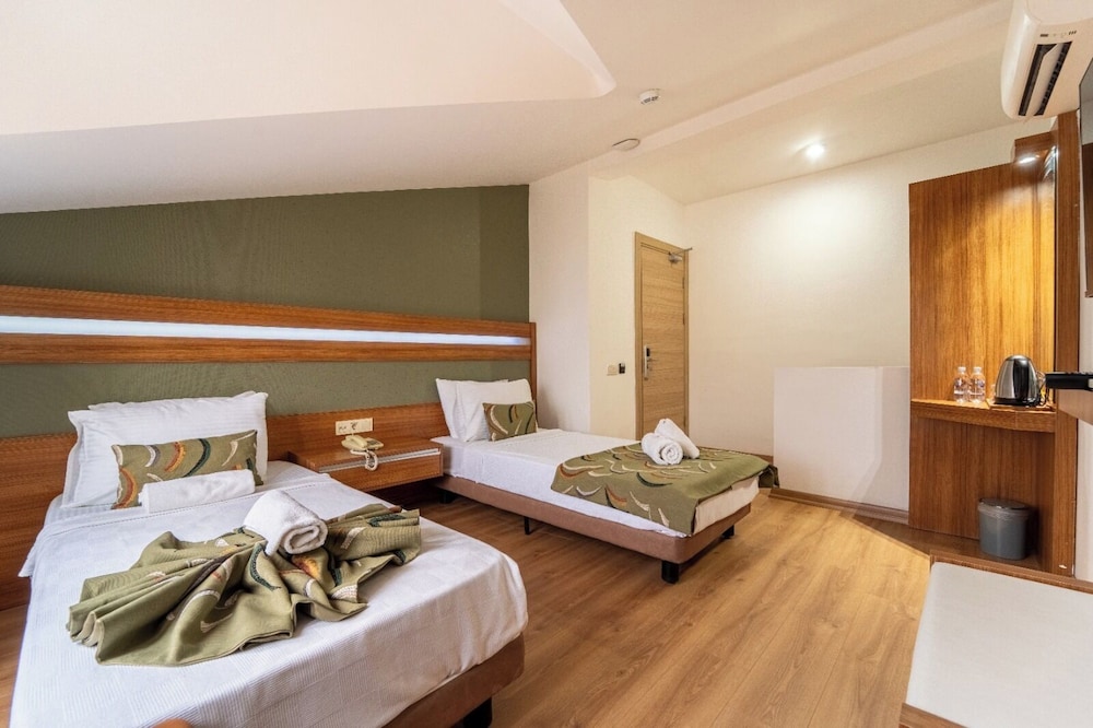 غرفة عائلية، Hotel Santamarina 2/10
