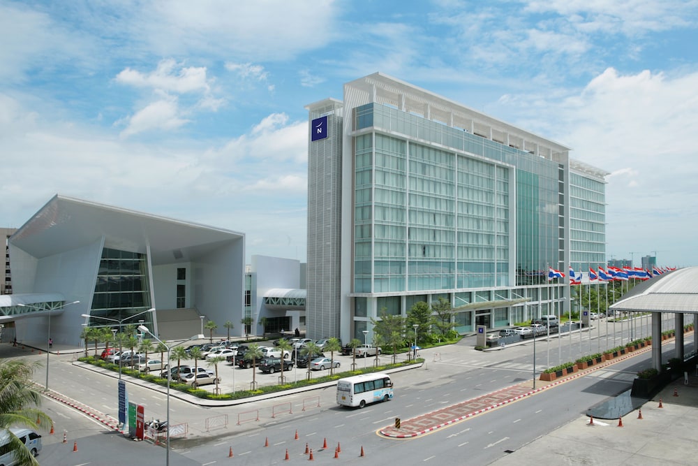 Novotel Bangkok Impact 7/77