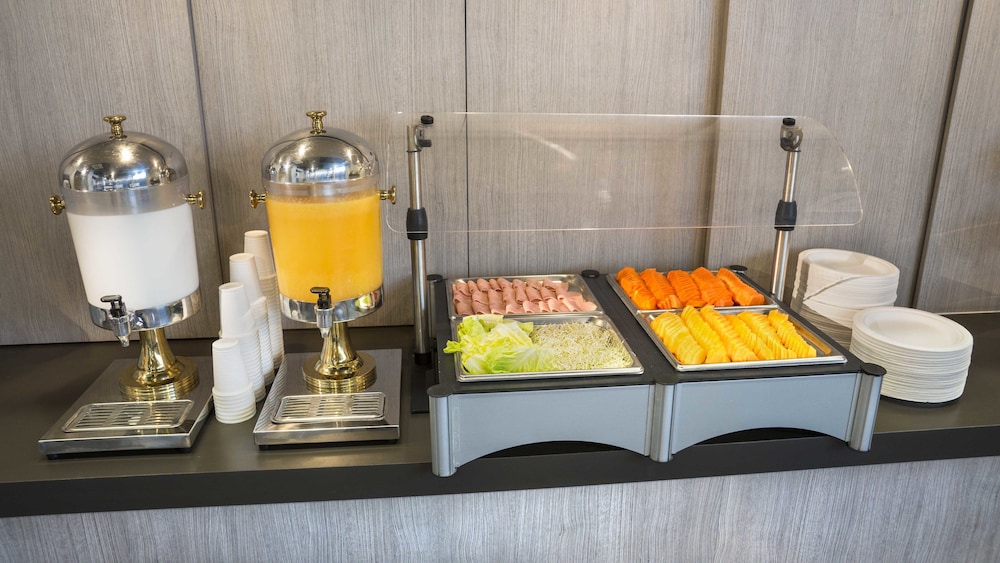 City Express Plus by Marriott Patio Universidad 7/26