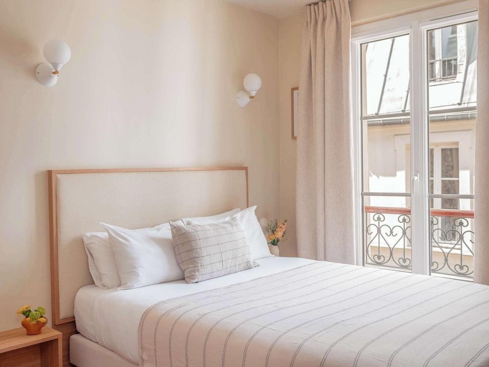 2 Bedrooms, 2 Bathrooms