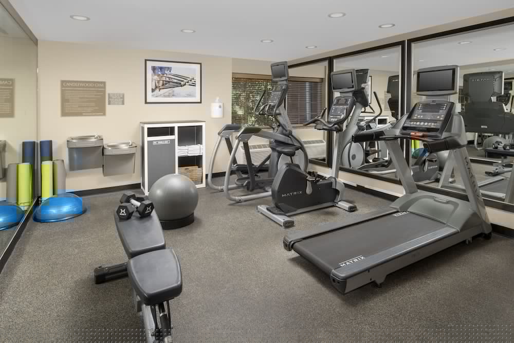 CANDLEWOOD SUITES BLUFFTON - HILTON HEAD 32/73
