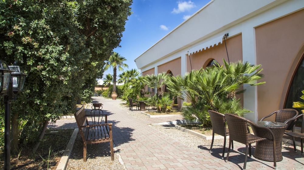 Garden Hotel Ripa 56/68