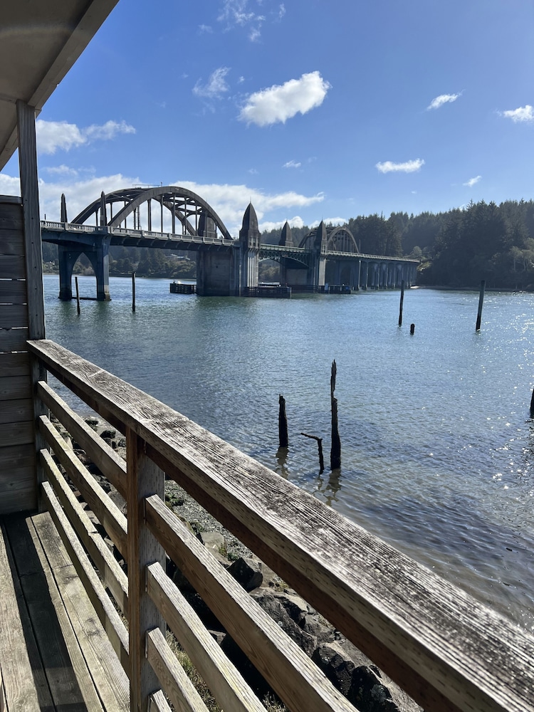 River House Inn, a Baymont by Wyndham 49/59