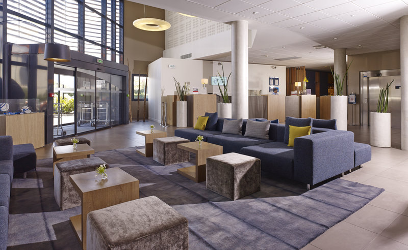 HOLIDAY INN EXPRESS TOULOUSE AIRPORT 33/56