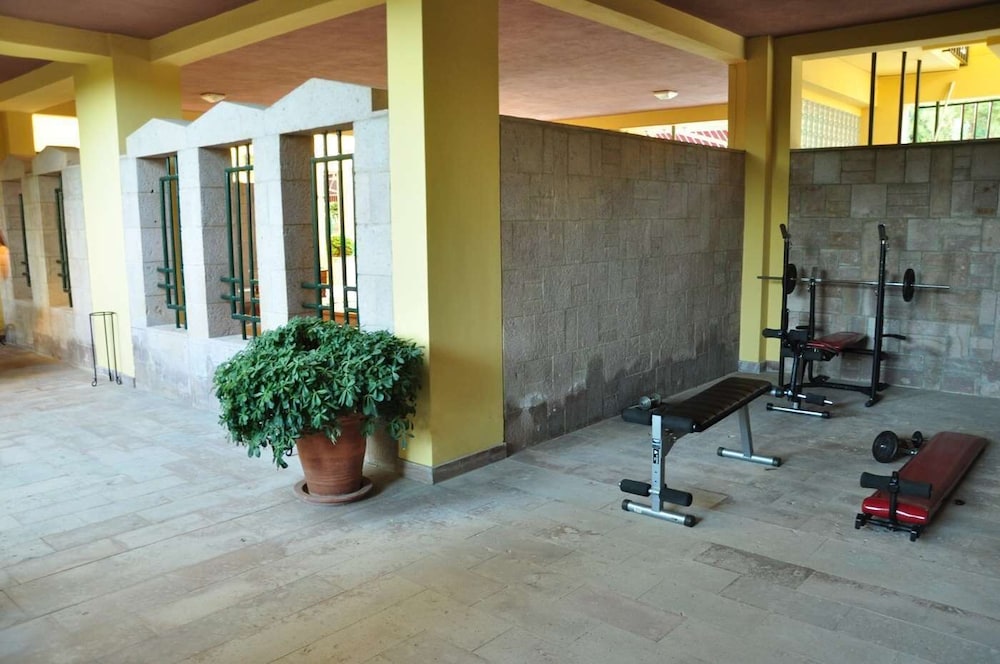 Palm Court Suites 20/48