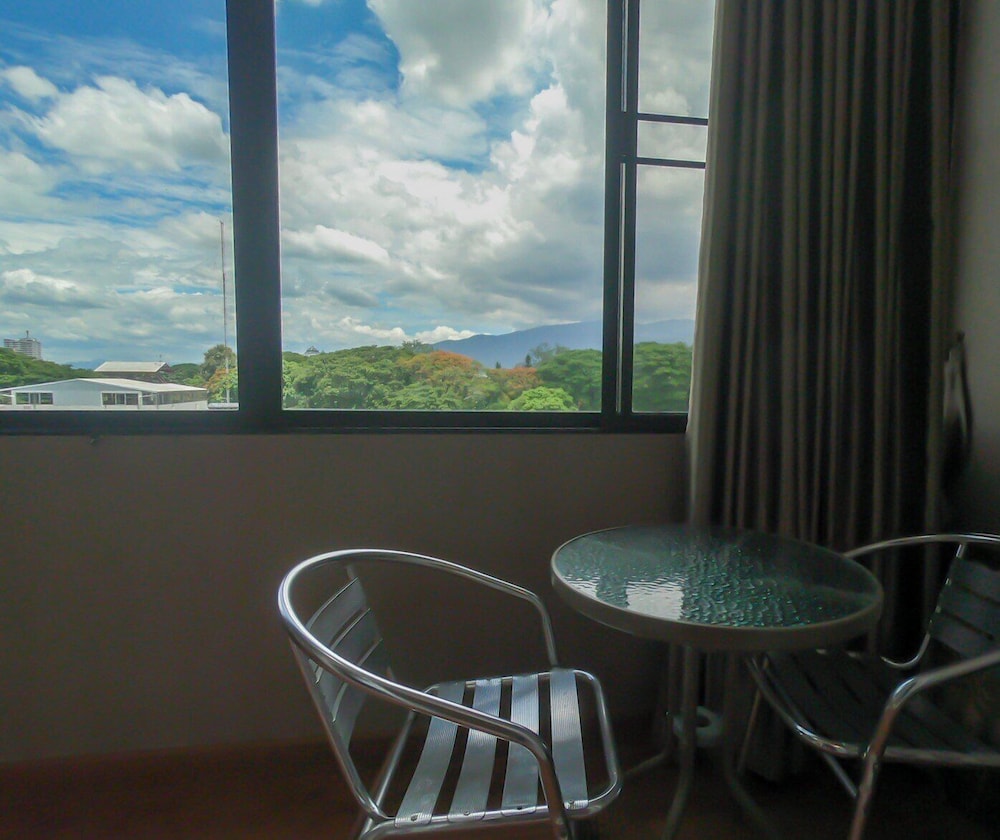 Inspire House Hotel 55/65