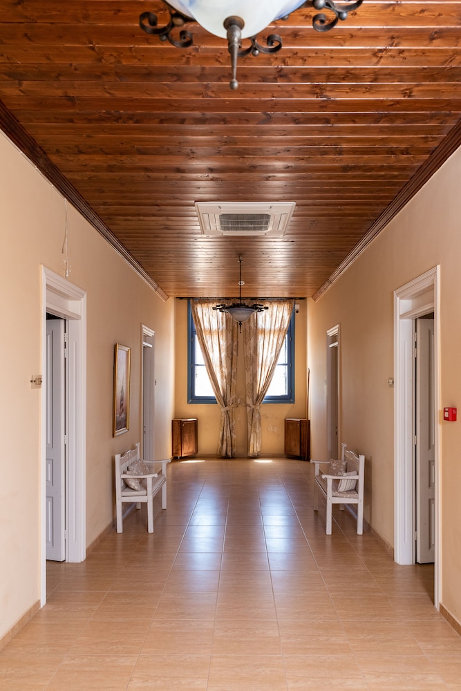 Villa Rossa Kambos 28/50