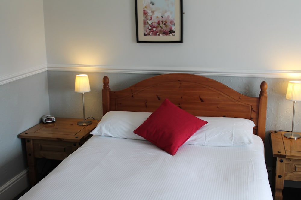 Oak Farm Hotel 14/40