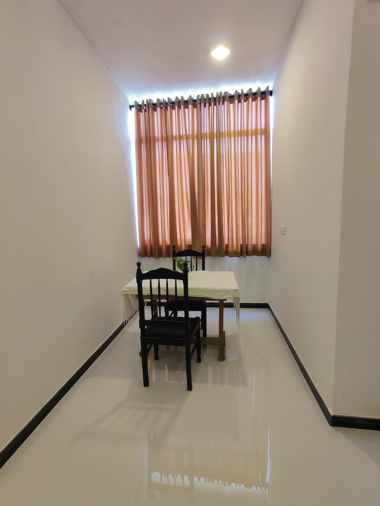 Randi Guest House - Mirissa Beach 31/51