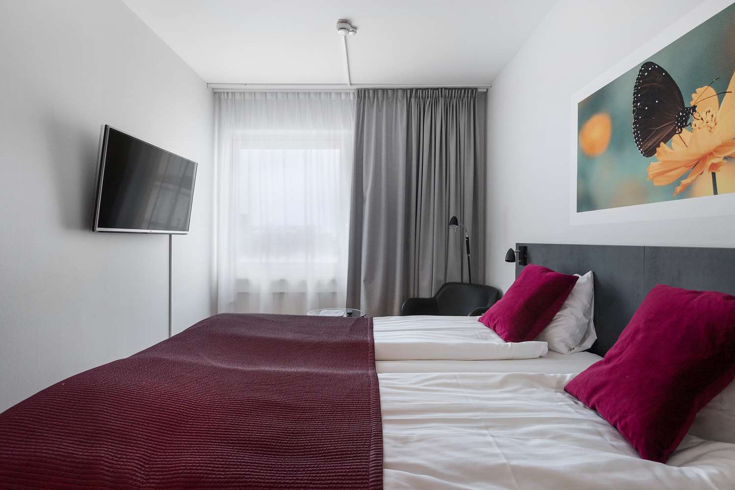 Best Western Plaza Hotel 10/65