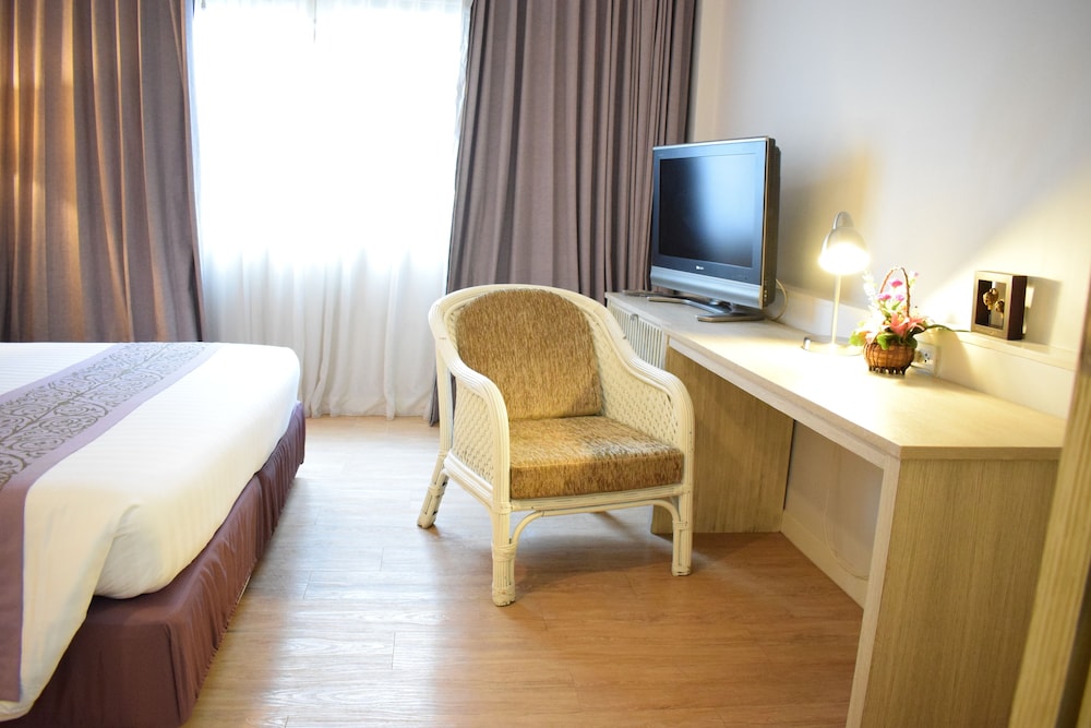 1 BEDROOM, EXECUTIVE, SUITE