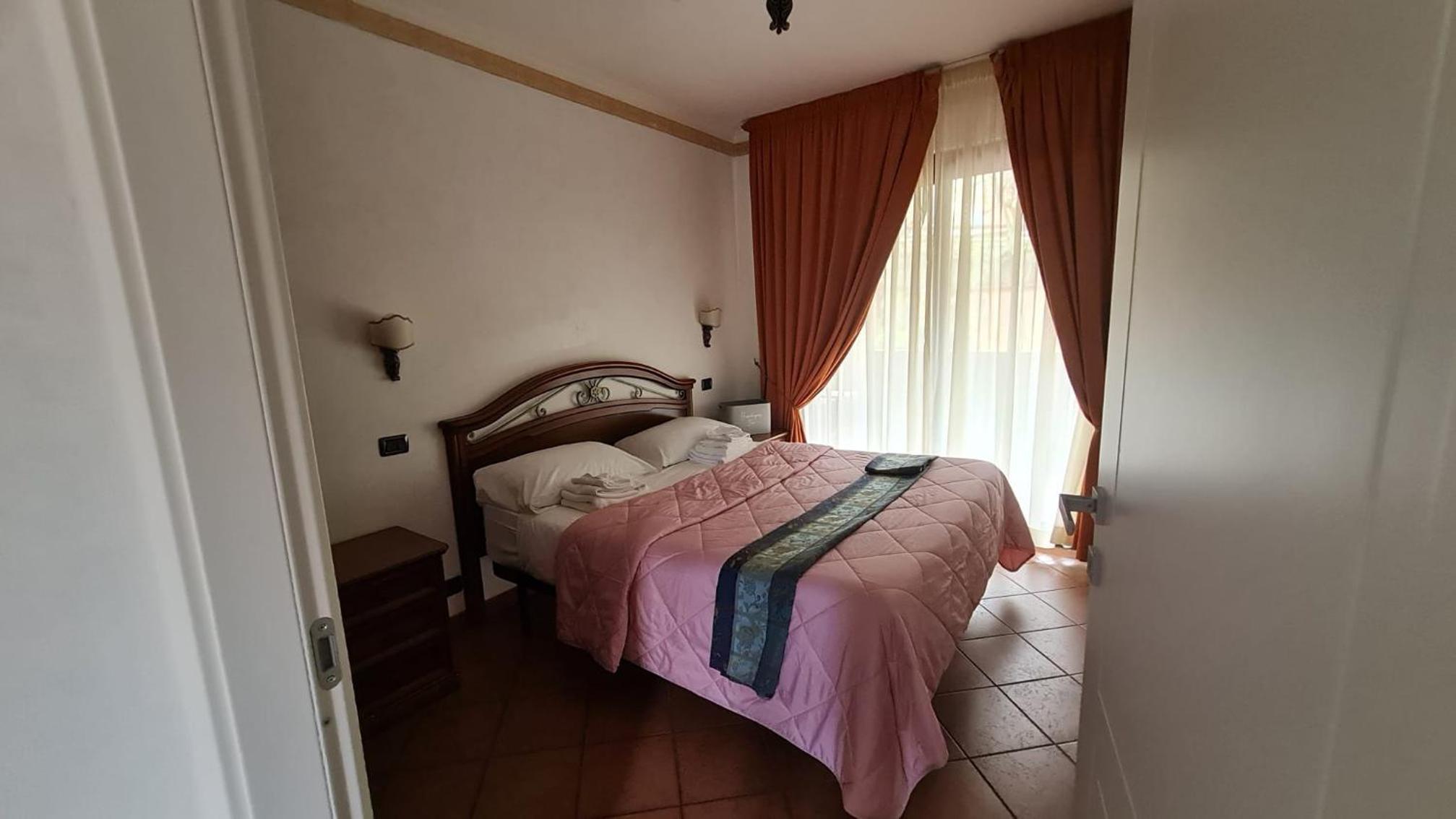 غرفة سوبيريور بسرير مزدوج، Euro House Inn Airport Hotel Residence 7/10