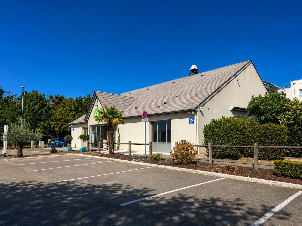Campanile Orleans Saran 43/53